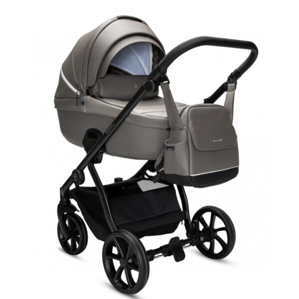 Noordi Fjordi Leather 3 in 1 Travel System £995.00 - Image 3