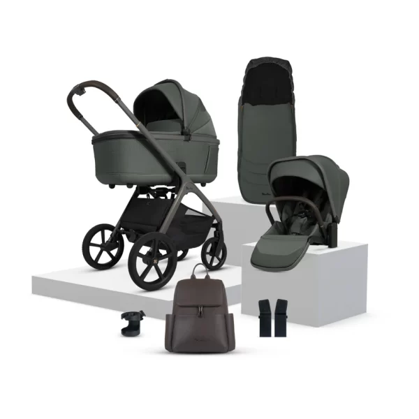 Silver Cross Cove  Pram With Bag, Footmuff & Adaptors £875.00 - Image 3